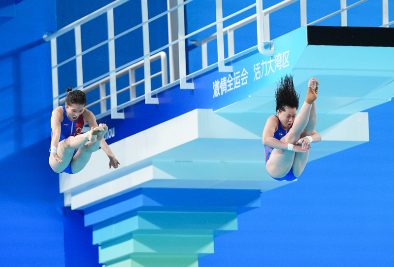 Array全红婵的“发育关”，是你我都在经历的“成长痛”